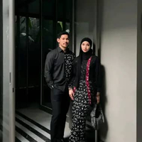 Couple Kebaya Hitam • Setelan Kebaya Hitam • Couple Kebaya Batik • Kebaya Hitam • Kebaya Modern • Ke