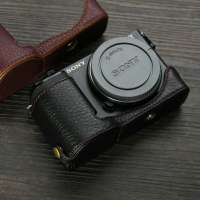 適用索尼zve10相機套 半套底座 真皮手柄 ZV-E1機身保護套相機包
