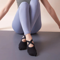 【NicoFun 愛定做】2雙 芭蕾舞鞋yoga瑜珈棉襪 皮拉提斯 止滑襪 運動襪 室內襪 交叉彈力帶(女棉襪22-24.5cm)