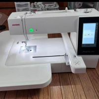 Janome Memory Craft 500E Embroidery Machine complete accessories and free accessories