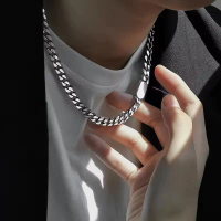 Kalung Rantai Titanium Dc Cuba Anti Karat untuk Pria dan Wanita chrome heart