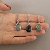 Labradorite Pendant, Sterling Silver Chain Labradorite Necklace Dainty Silver Labradorite Necklace