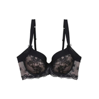 บราเก็บกระชับ Curve Diva รุ่น WB7941 สีดำ