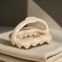 Yakson House Golki Body Stone