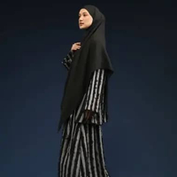 Lozy Hijab - Aluna Denim Set (Set Blouse Skirt Jeans Bahan Cotton Denim Unfinished Look) Slash Black