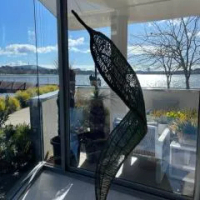 住宿 Lakeview Luxe - EV charger, Pool, Gym, Location + 金斯頓