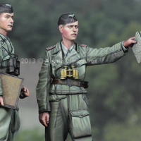 1/35 model kit resin kit Otto Carius & NCO Set (2 Figures)