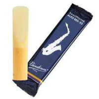 Certified productsVandoren Traditional Alto Saxophone Reeds ลิ้นอัลโตแซ็ก (อัน )