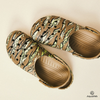 Crocs Classic Printed Camo 男鞋 女鞋 棕迷彩色 印花 洞洞鞋 涼拖鞋 206454-260