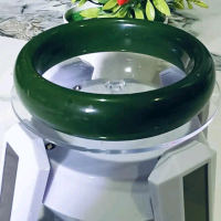Gelang giok Kristal Hijau