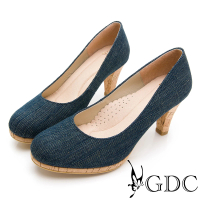 【GDC】丹寧風獨特設計感圓頭拼接木質中跟鞋-藍色(921907)