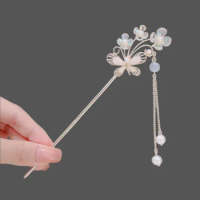 Ancient Style Step Shake Hairpin with Advanced Sense Classical Pearl Hanfu Hairpin Headwear with Tassel Pan Hair Stick for Woman