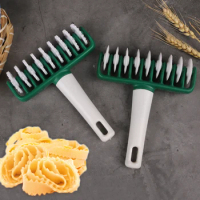 Home Gadgets Plastic Ravioli Pasta Maker Kitchen Dough Noodle Pasta Cutter Knife Easy Italy Tortellini Ravioli Maker Portable