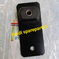 Plat gantungan knalpot MITSUBISHI CANTER ps110 ps125 ps136 original MITSUBISHI KTB