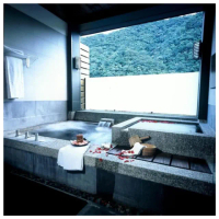 【八煙溫泉會館】雙人鴛鴦湯屋泡湯70分鐘(贈溫泉魚泡腳一次)