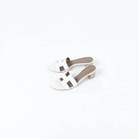 Sepatu HERMES OASIS WHITE BLOCK HEELS 100% ORIGINAL 38.5