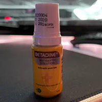 Betadine Antiseptic Solution obat luka 5 ml