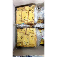 [Tiktok] Sugar Butter Crispy Bread, 10 Packs, Price 199 Baht