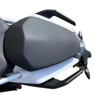 Motorcycle Aluminum Rear Grab Passenger Seat Handle Grab Bar Rail Grip For KTM Duke 125 250 390 2017 2018 2019 2020 2021 2022