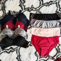 Promo 100 rb  4 CD + 4 Bra Bh Wanita Borkat Busa Tipis Tanpa Kawat Motif Renda Setelan Bra Cd lebih 
