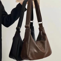 Autumn and Winter Ladies Korean Version Versatile Shoulder Bag Crossbody Bag Large Capacity Student 