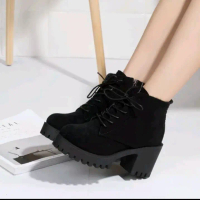 ABILO Sepatu Wanita Boots Koboy run star hike