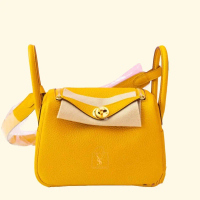 Tas Selempang Wanita Lindy Mini Kulit Jeruk Premium Warna Kuning Ukuran 20 cm