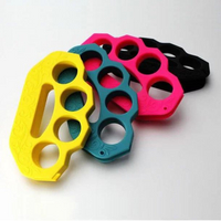 玉手救星- 手指虎(1入裝.矽膠材質.提重物用)-顏色隨機出貨