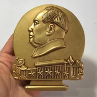 China great chairman mao zedong commemorative badge favorites chairman mao brass jewelry ancient bronze medal bronze statue
