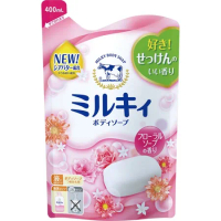 牛乳石鹼 牛乳精華沐浴乳補充包(玫瑰花香)400ML