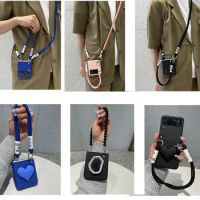 Korea Fashion Heart Crossbody Chain Short Strap Phone Case For Samsung Galaxy Z Flip 5 Case For Galaxy Z Flip 4 Cover Z Flip 3 2