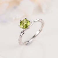 天然橄欖石戒指女925銀戒指寶石指環銀飾送閨蜜生日禮物