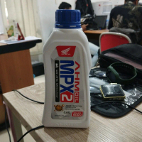 AHM Oli MPX 2 0,65 Asli Honda untuk matic