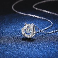 inbeaut 925 Silver 0.3 ct Excellent Cut Pass Diamond Test D Color Moissanite Moving Rose Pendant Necklace for Girls Fine Jewelry