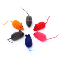 Funny Mini Cat Accessories Simulation Flocking Interactive Cats Chasing Toys Cat Squeak Toy Vivid Mouse Toys Cat Chew Toy