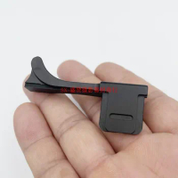 Metal Hot Shoe Thumb Up Rest Hand Grip for Leica M Typ240 M240 , M-P Typ 240 M240P , M Type262 M262 , M-D Type 262 Camera B