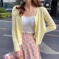 ＜1220＞  Áo Cardigan Màu Vàng Mẫu Mỏng Nữ Xuân Thu 2024 Năm Mới Áo Len Lụa Băng Ngắn Áo Khoác Chống N