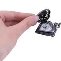 New Personality Quartz Pocket Watch Fashion Light Pendant Small Pocket Watch Men And Women Couple Pocket Watch Retro Quartz