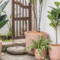 Wholesale Creative Geometry Cement Flowerpots Modern Style Green Plants Indoor Potted Pots Cement Concrete Pots