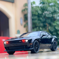 1:32 Dodge Challenger Hellcat Redeye ล้อแม็กรถยนต์รุ่นจำลอง D Iecast โลหะของเล่นยานพาหนะรุ่นแสงเสียงคอลเลกชันเด็กของขวัญ