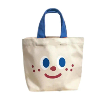 【Sayaka 紗彌佳】手提包 午餐袋 日系可愛雀斑笑顏萬用百搭手提袋