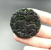 天然玉石新疆和田墨綠玉麒麟玉掛件吊墜