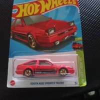 Hot wheels Toyota AE86 sprinter trueno merah