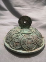 日本回流銅器擺飾香爐蓋子銅香爐蓋子，尺寸高5.5公分直徑10
