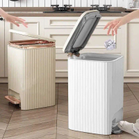 TEMPAT TONG SAMPAH PEDAL INJAK KAKI TONG SAMPAH DAPUR KAMAR MANDI INJAK PEDAL KAKI PRAKTIS TRASH BIN
