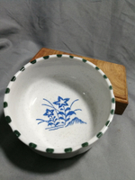 日本瓷器碗深口碗青花瓷碗深口碗特別漂亮，尺寸高6公分，口徑1