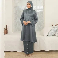 Lozy Hijab - Hafa Set Series 2 (One Set Ibu Embroidery Lozy x Hamidah Farhad Family Sarimbit) S-M St