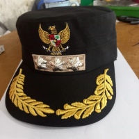 topi lurah topi camat komando