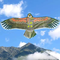 Layang-layang Helang, Panjang 1.1m, Dengan Tali Layang-layang 30 Meter, Layang-layang Burung Terbang