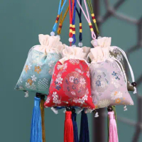 Floral Flower Tassel Drawstring Bag Large Capacity Beaded Chinese Style Sachet Bag Bucket Bag Hanfu Decoration